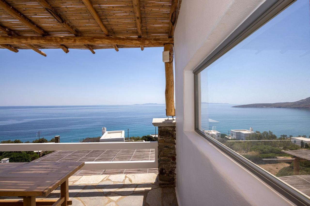 Big Blue Suites & Apartments Киония Экстерьер фото