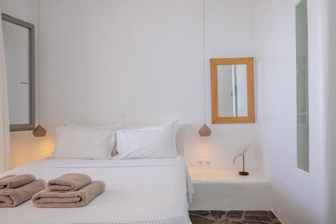Big Blue Suites & Apartments Киония Экстерьер фото