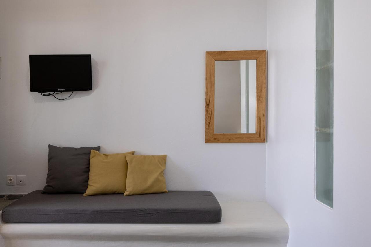 Big Blue Suites & Apartments Киония Экстерьер фото