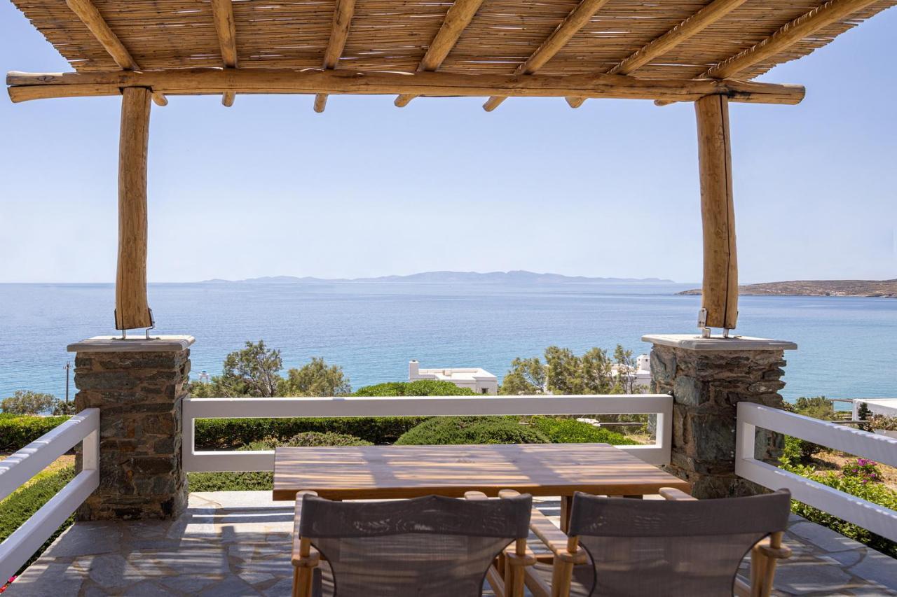 Big Blue Suites & Apartments Киония Экстерьер фото