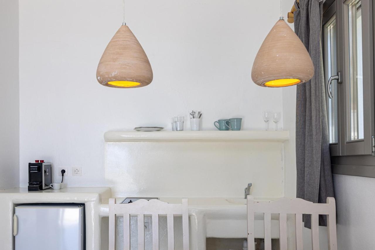 Big Blue Suites & Apartments Киония Экстерьер фото