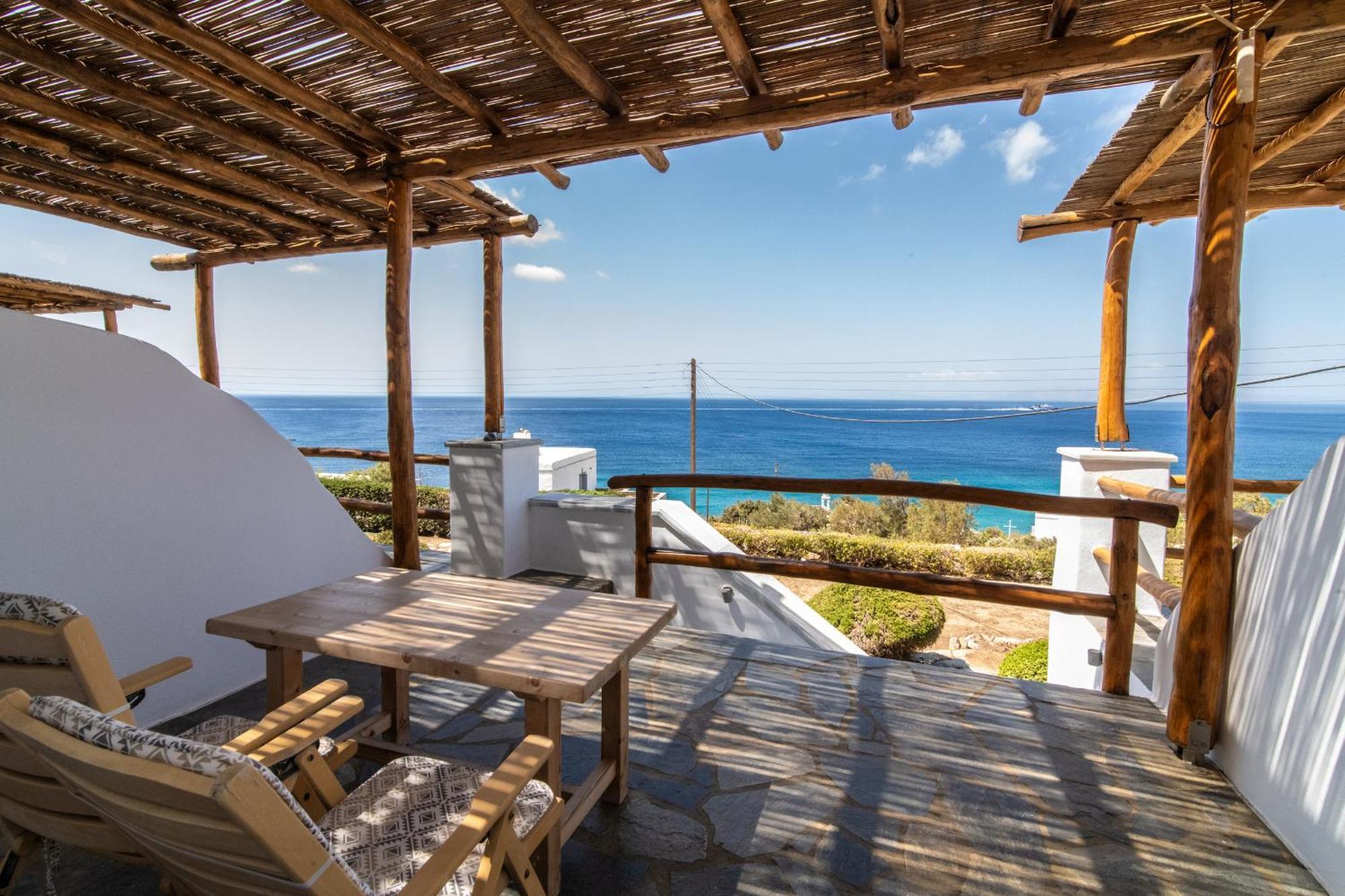 Big Blue Suites & Apartments Киония Экстерьер фото