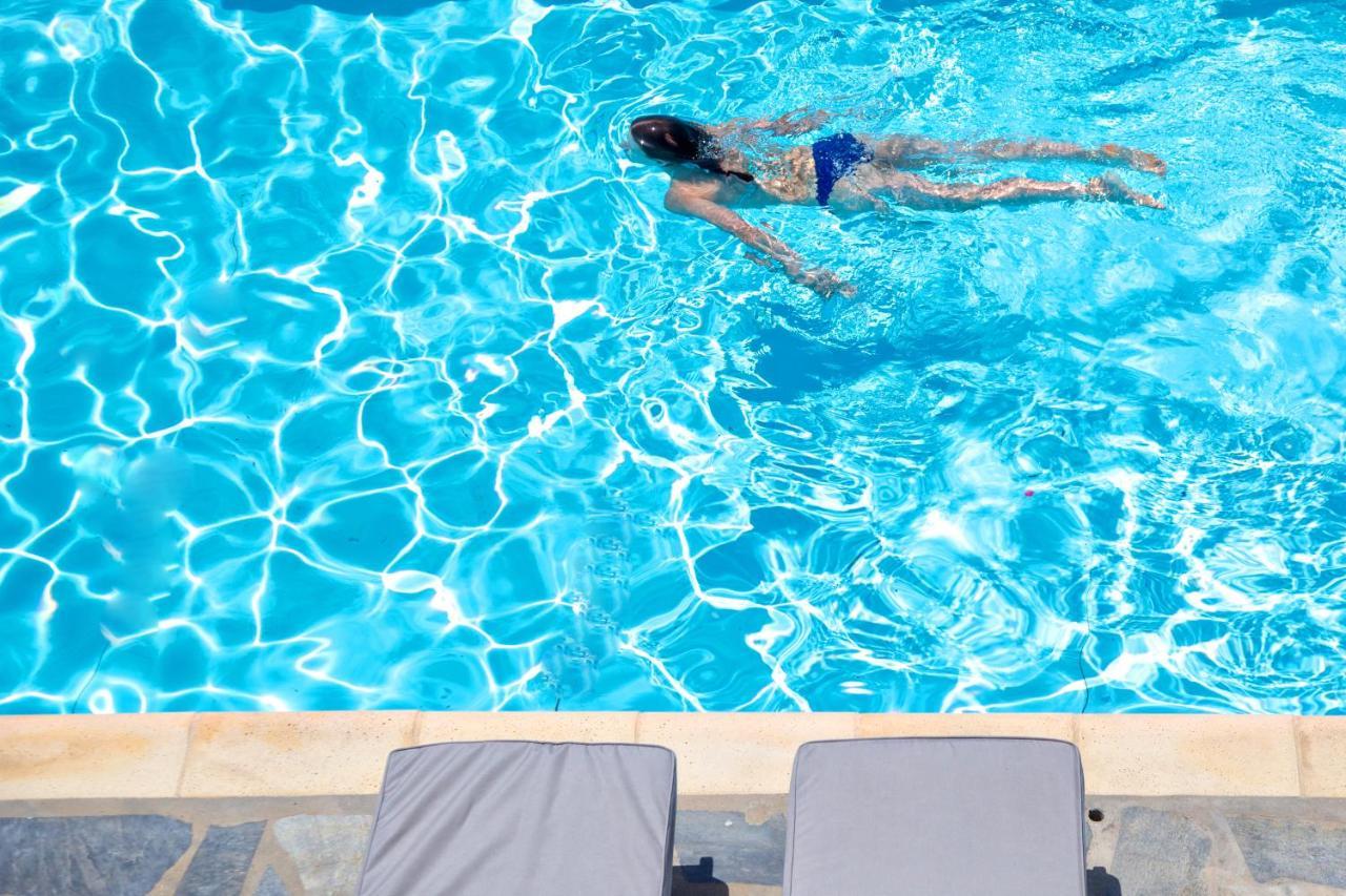 Big Blue Suites & Apartments Киония Экстерьер фото